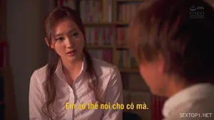 Người má khốn nạn bắt con gái phục vụ bố dượng đến mang thai